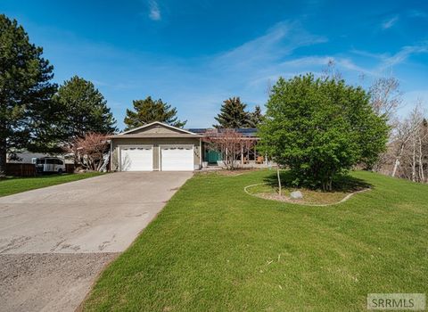 Photo of 5530 Marbrisa Lane, IDAHO FALLS, ID 83406 (MLS # 2184930)