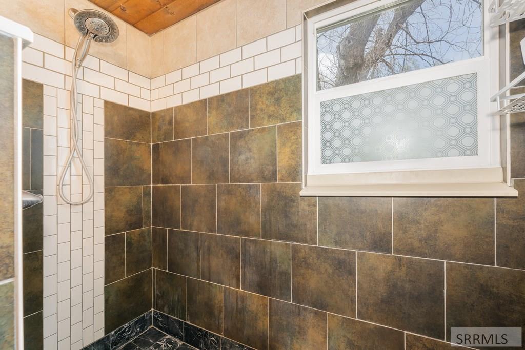384 E 17th Street, IDAHO FALLS, Idaho image 22