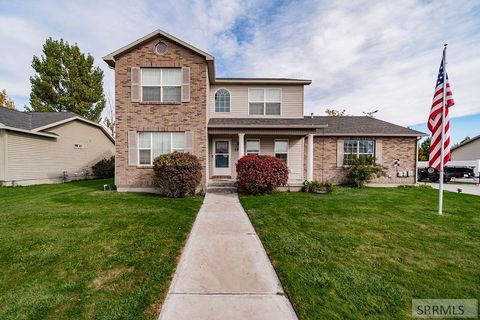 Photo of 2836 Dorothy Street, IDAHO FALLS, ID 83402 (MLS # 2180303) Photo of 2836 Dorothy Street, IDAHO FALLS, ID 83402 (MLS # 2180303)