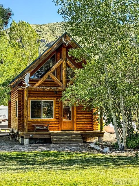 Photo of 38 Rattlesnake Road, IRWIN, ID 83428 (MLS # 2186686)