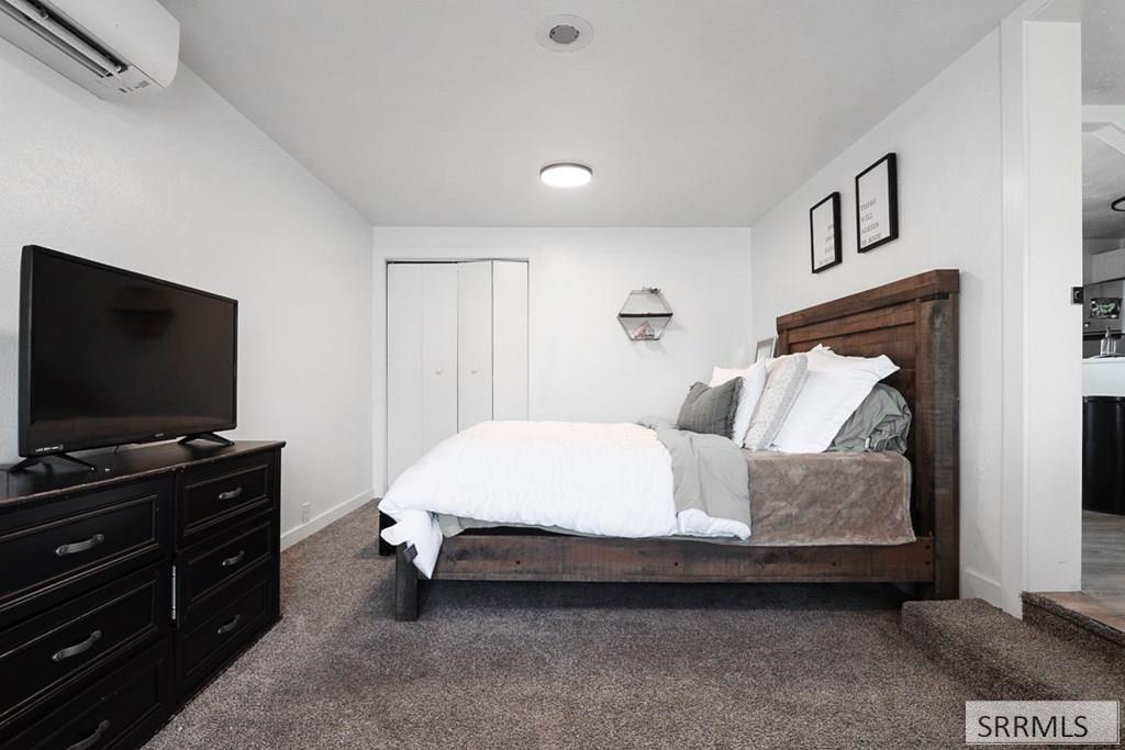 1045 Bonneville Drive