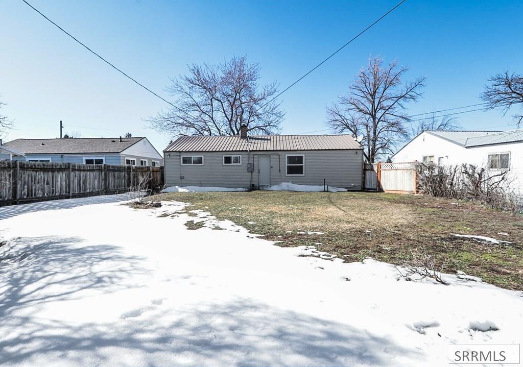 1045 Bonneville Drive