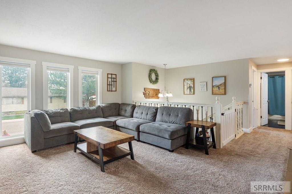 5008 Redfish St, CHUBBUCK, Idaho image 3
