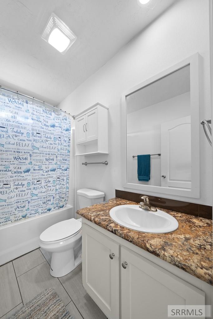 Malad, Idaho 83252, United States, 3 Bedrooms Bedrooms, ,2 BathroomsBathrooms,Residential,Pending,127412