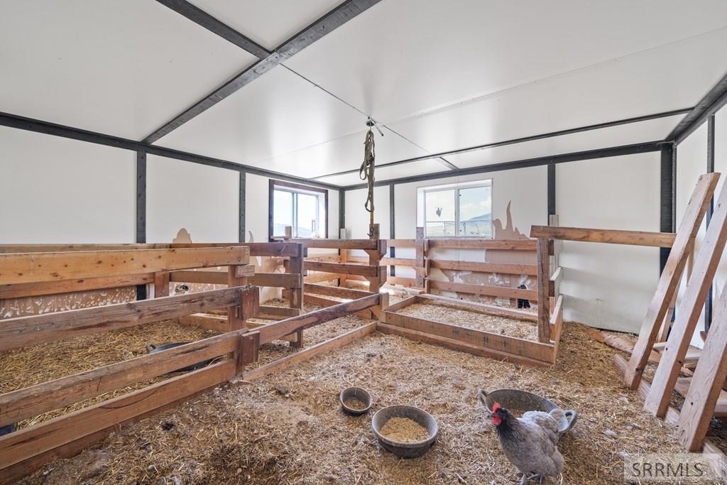 Malad, Idaho 83252, United States, 3 Bedrooms Bedrooms, ,2 BathroomsBathrooms,Residential,Pending,127412