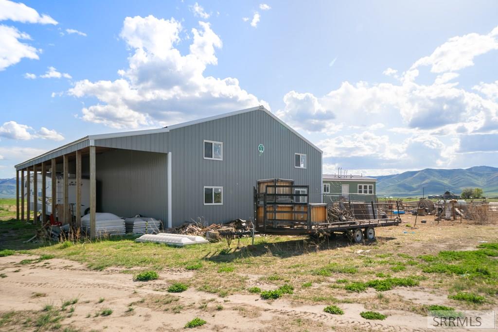 Malad, Idaho 83252, United States, 3 Bedrooms Bedrooms, ,2 BathroomsBathrooms,Residential,Pending,127412