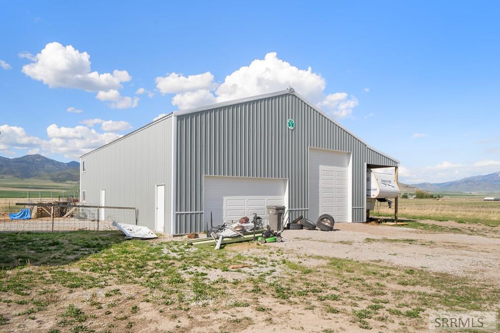 Malad, Idaho 83252, United States, 3 Bedrooms Bedrooms, ,2 BathroomsBathrooms,Residential,Pending,127412