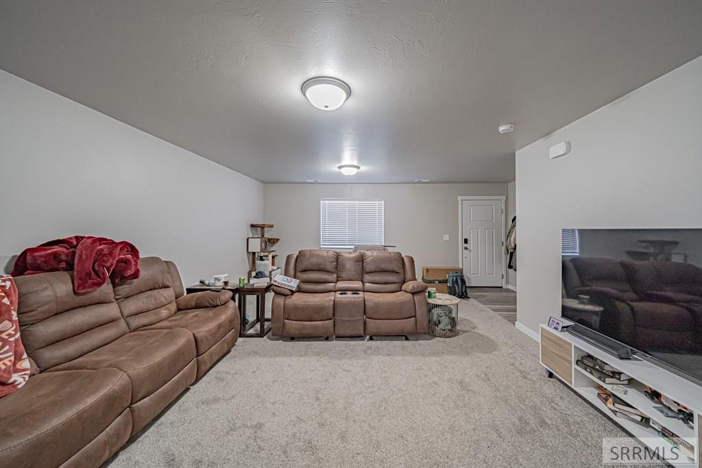 2001 Lawrence Lane #1004, BLACKFOOT, Idaho image 3
