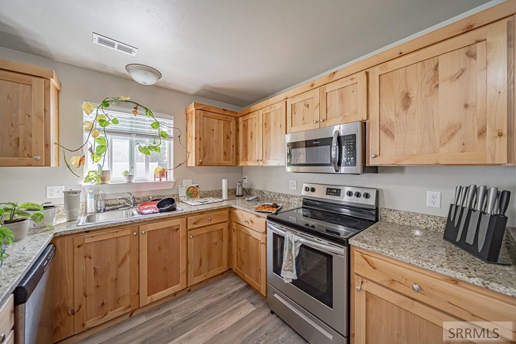 2001 Lawrence Lane #1004, BLACKFOOT, Idaho image 12