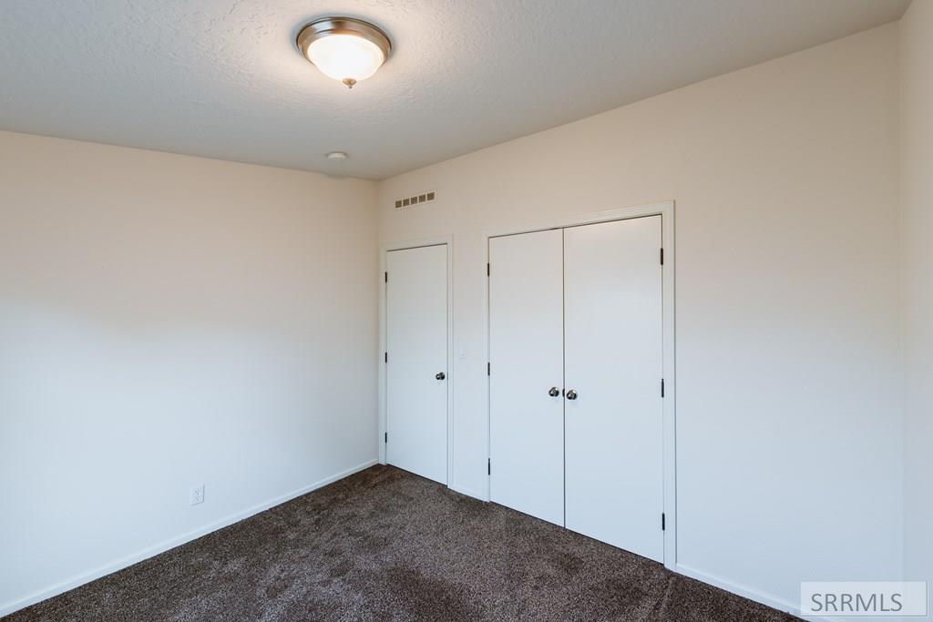 264 S Holmes Avenue, SHELLEY, Idaho image 29