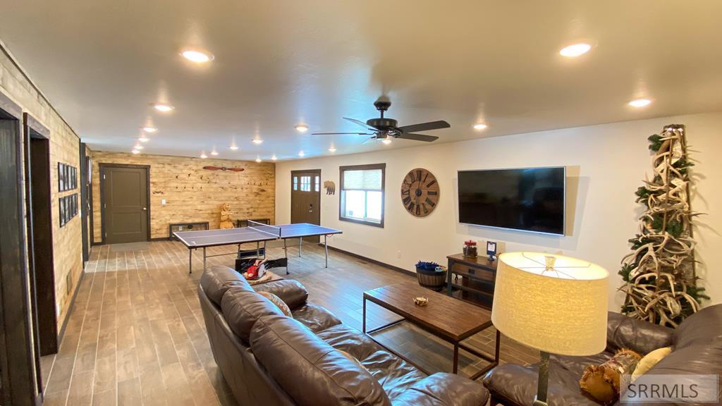 3755 Bishop Mountain Drive, ISLAND PARK, Idaho image 14