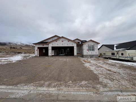 Photo of 3315 Dartagnan Dr, POCATELLO, ID 83202 (MLS # 2181772)