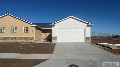 Photo of 351 Copeland Dr, IDAHO FALLS, ID 83401 (MLS # 2180190)