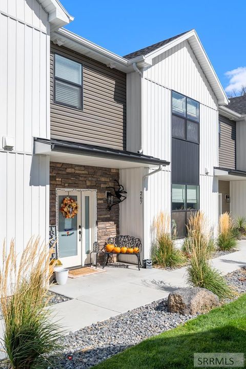 Photo of 267 Blue Sky Court, SUGAR CITY, ID 83448 (MLS # 2179841)