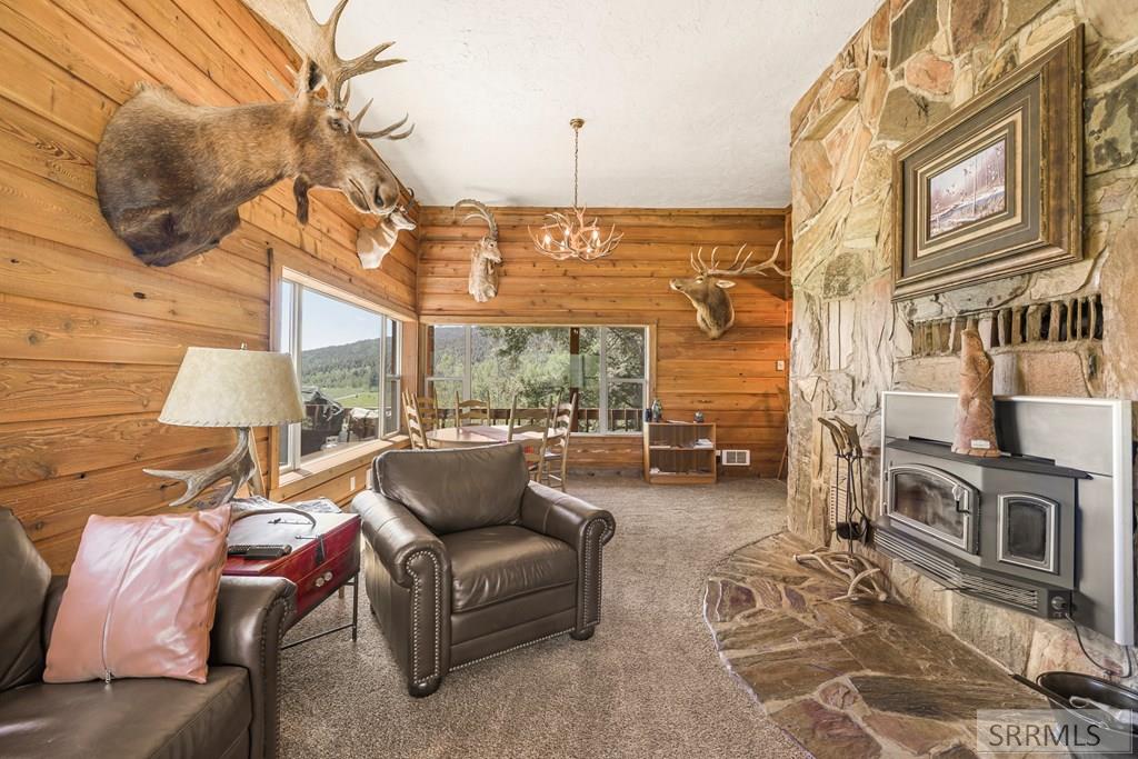5603 2 2 Lazy 2 Road, ISLAND PARK, Idaho image 7