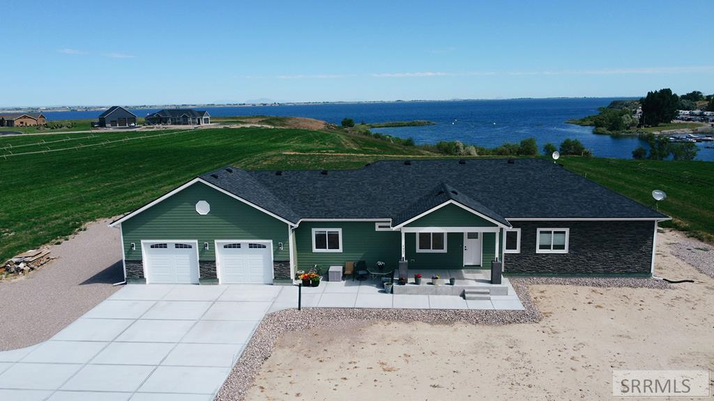 2607 Sparks Lane, AMERICAN FALLS, Idaho image 2