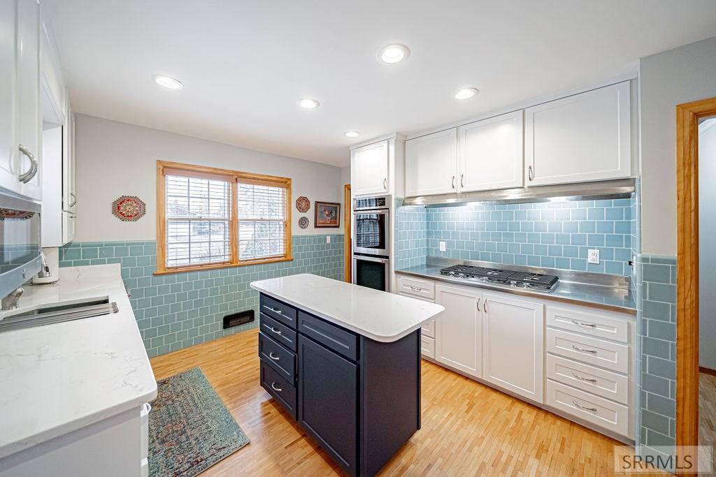 2840 Westmoreland Drive