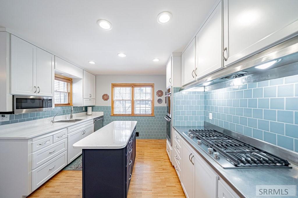 2840 Westmoreland Drive