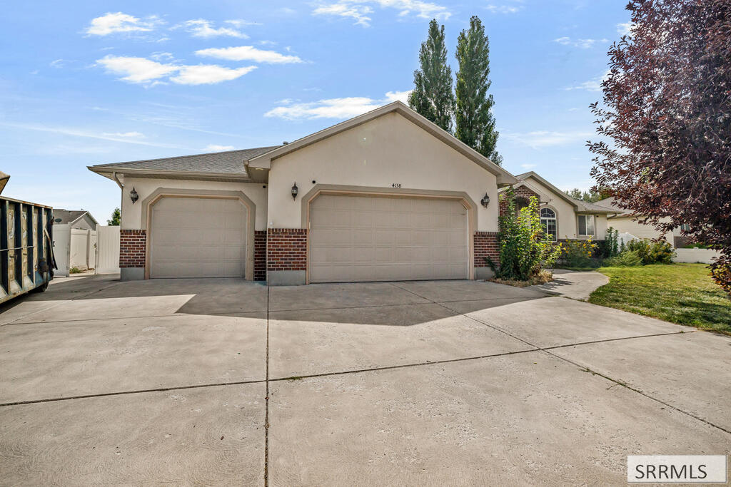 4138 Tawzer Way