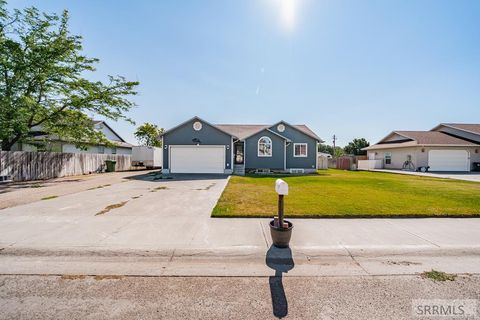 Photo of 1232 Charlynn Way, BLACKFOOT, ID 83221 (MLS # 2178406)