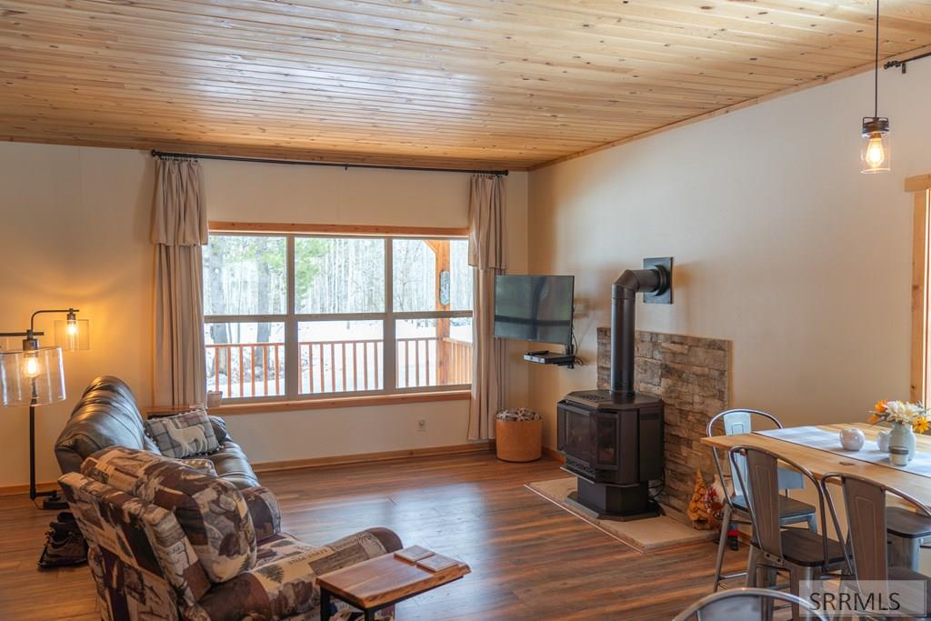 4370 Hannahs Crossing, ASHTON, Idaho image 9
