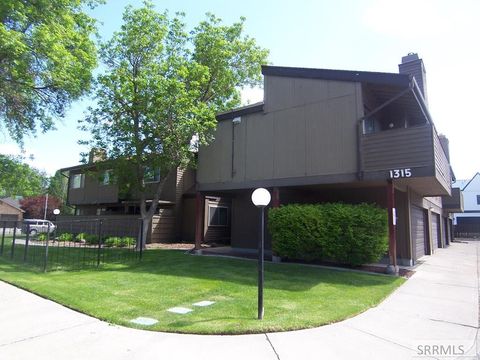 Photo of 1315-#4 Presto Street, IDAHO FALLS, ID 83402 (MLS # 2186655)