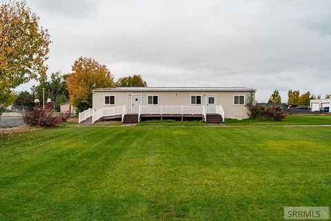 Photo of 651 N 2858 E, ROBERTS, ID 83444 (MLS # 2180234)