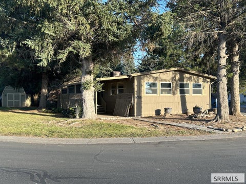 Photo of 3435 W Elswood Drive, IDAHO FALLS, ID 83402 (MLS # 2189505)
