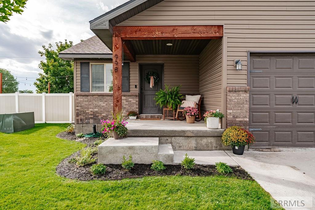 998 E Jaylee Drive, RIGBY, Idaho image 2