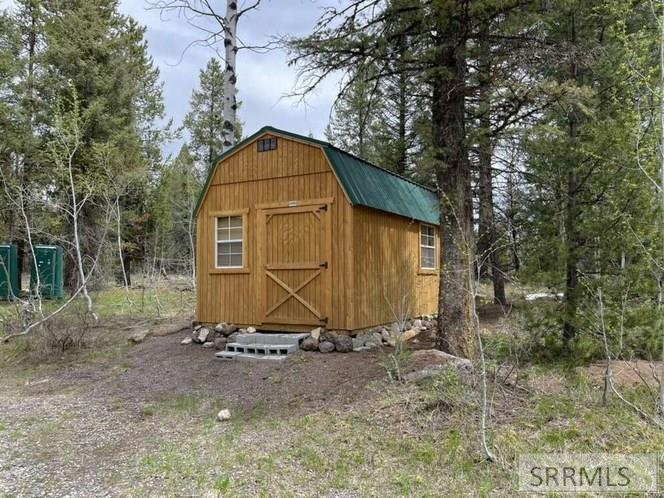 2790 Sage Hen Drive, ISLAND PARK, Idaho image 18