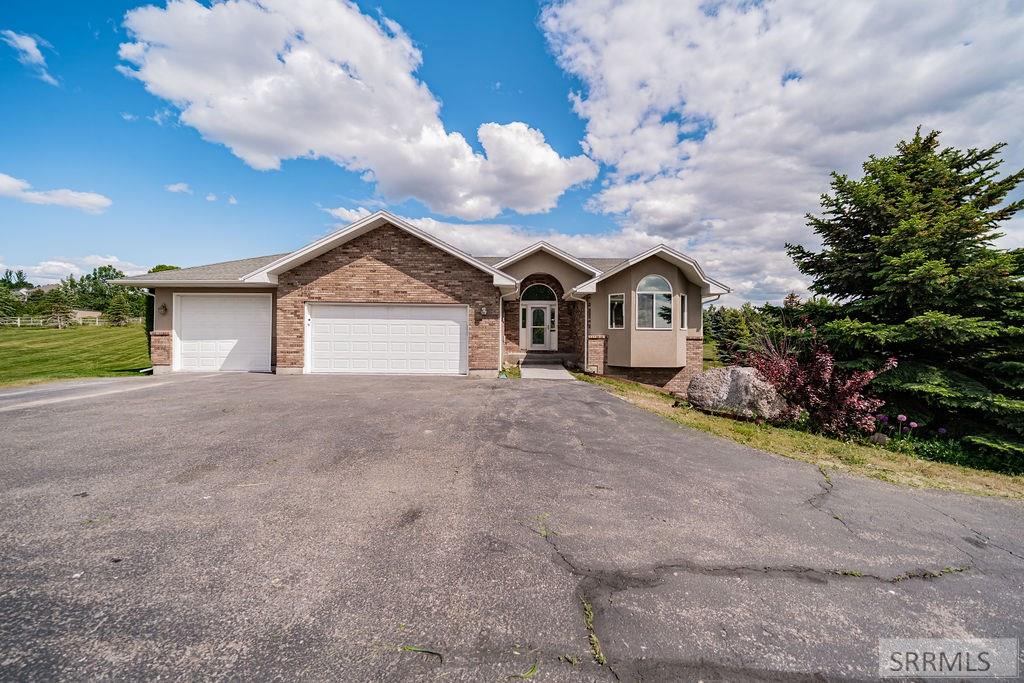 7351 S Bowman Lane, IDAHO FALLS, Idaho image 3