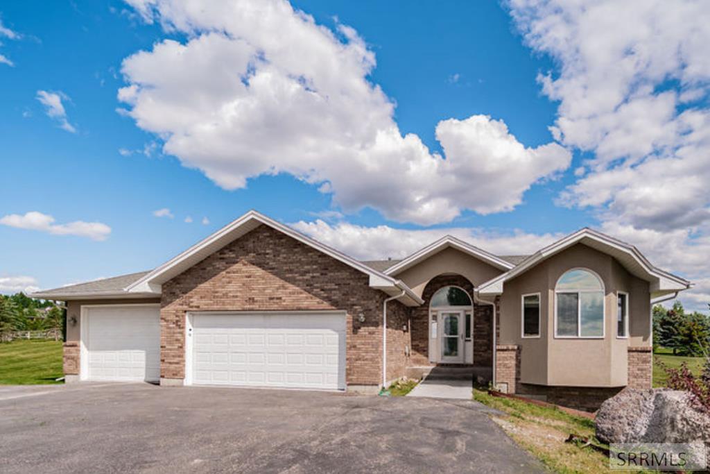 7351 S Bowman Lane, IDAHO FALLS, Idaho image 1