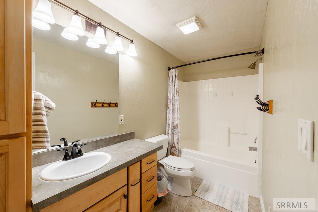 370 Via Venitio Dr, POCATELLO, Idaho image 33