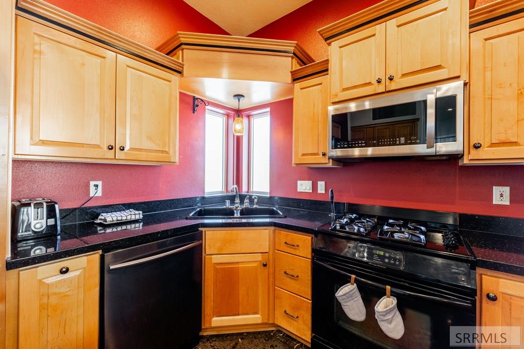 370 Via Venitio Dr, POCATELLO, Idaho image 13