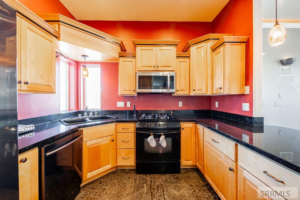 370 Via Venitio Dr, POCATELLO, Idaho image 12