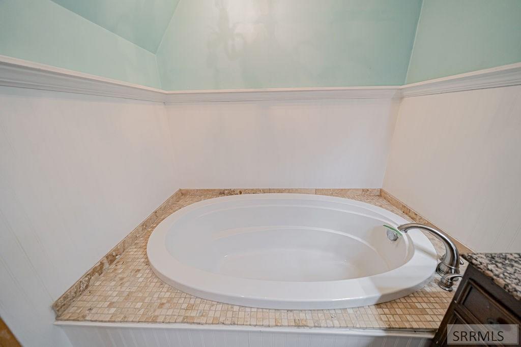 2325 Balboa Drive, IDAHO FALLS, Idaho image 32