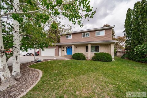 Photo of 2325 Balboa Drive, IDAHO FALLS, ID 83404 (MLS # 2176673)