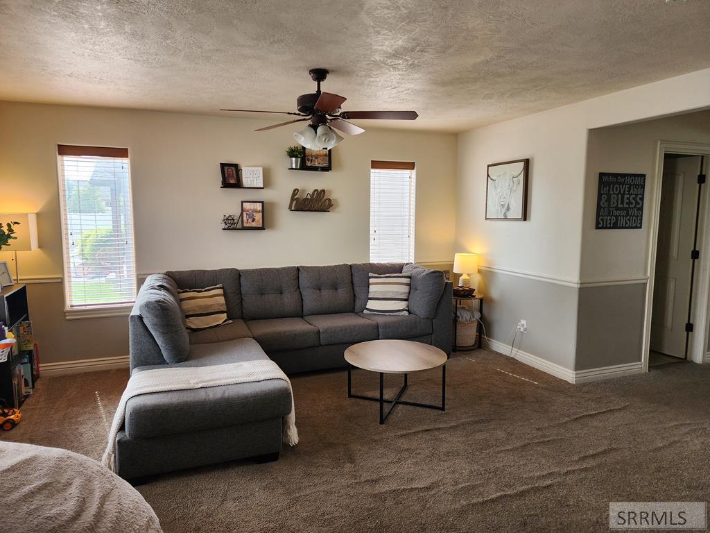 421 Sunflower Road, REXBURG, Idaho image 3