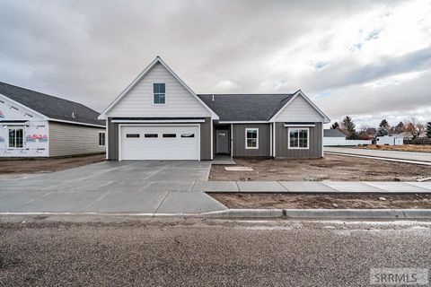 Photo of 556 Syringa Street, RIGBY, ID 83442 (MLS # 2181176)