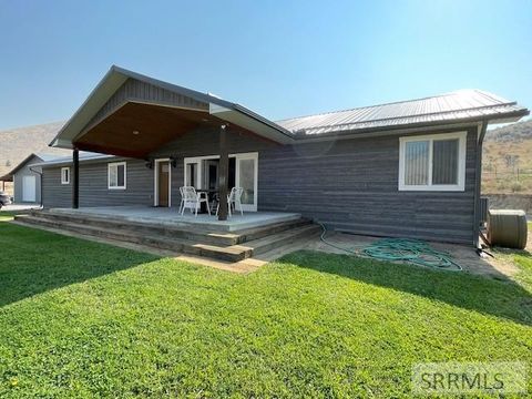 Photo of 16 Elk Ridge Lane, NORTH FORK, ID 83466 (MLS # 2179119)