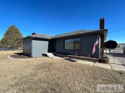 Photo of 2 Chaffin Lane, SALMON, ID 83467 (MLS # 2182162)