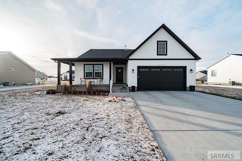 4175 Catalina Avenue IDAHO FALLS ID 83401