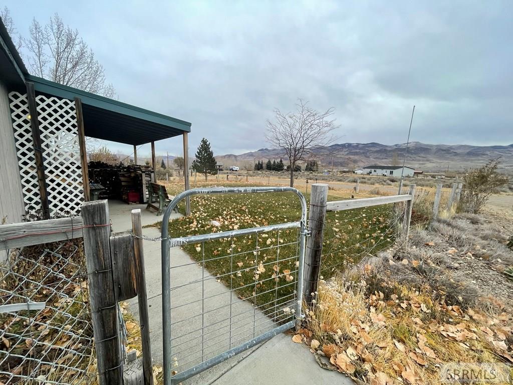 78 Valley View Circle, CHALLIS, Idaho image 2