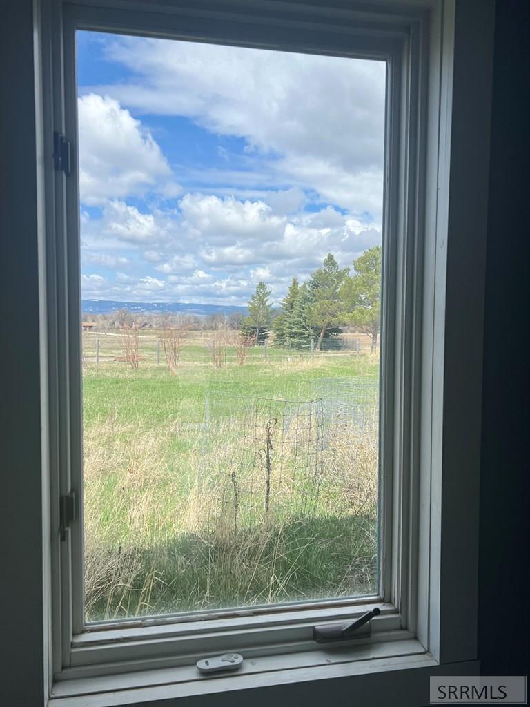323 E 1000 S, DRIGGS, Idaho image 18