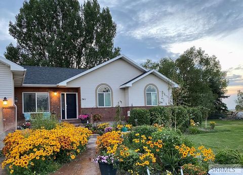 Photo of 7411 S 400 W, REXBURG, ID 83440 (MLS # 2181904)