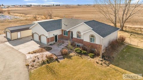 Photo of 7411 S 400 W, REXBURG, ID 83440 (MLS # 2181904)