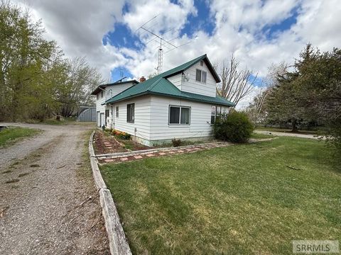 Photo of 7793 S 1800 W, REXBURG, ID 83440 (MLS # 2185560)