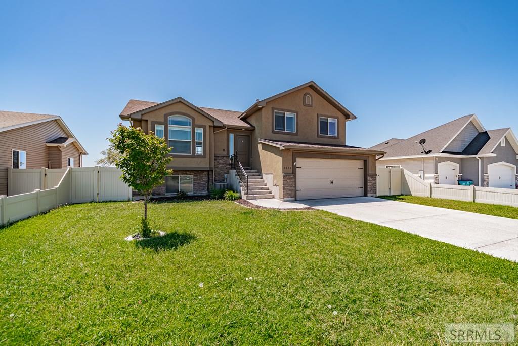 3330 Ringneck Drive