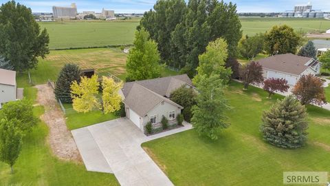 Photo of 6206 Foxrun Drive, IDAHO FALLS, ID 83401 (MLS # 2186060)