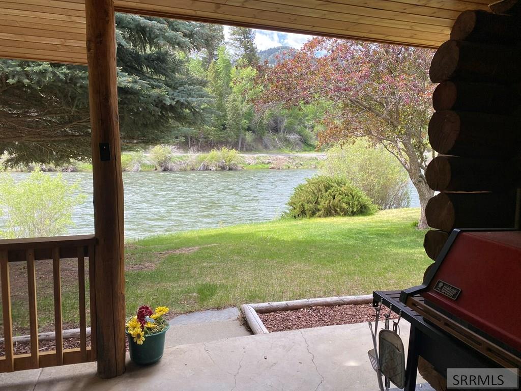 385 River Front Lane, CLAYTON, Idaho image 36